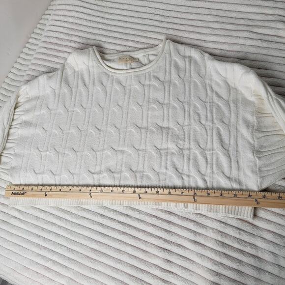 Dreamers by Debut White Cropped Sweater M/L Soft Stretchy Cozy Holiday Capsule - Picture 5 of 8